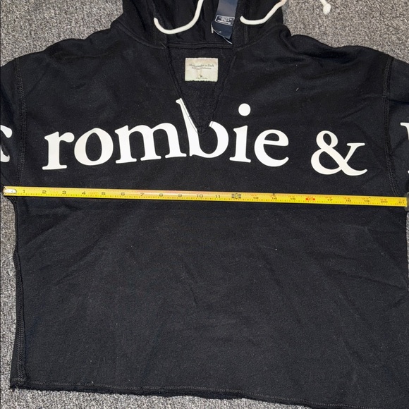 Abercrombie & Fitch cut off hooded sweatshirt NWT - Picture 4 of 4